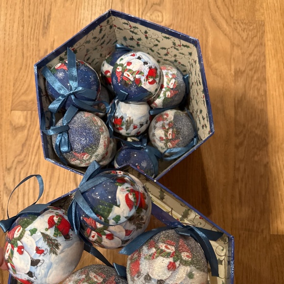 Christmas ornaments set of 14 - Picture 3 of 6